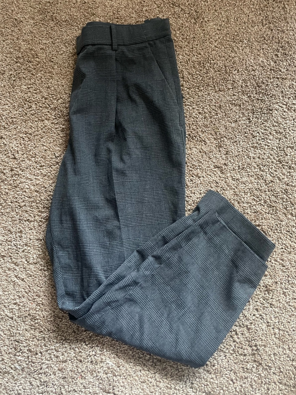 Uniqlo Women’s Charcoal Glen Plaid Dress Pants